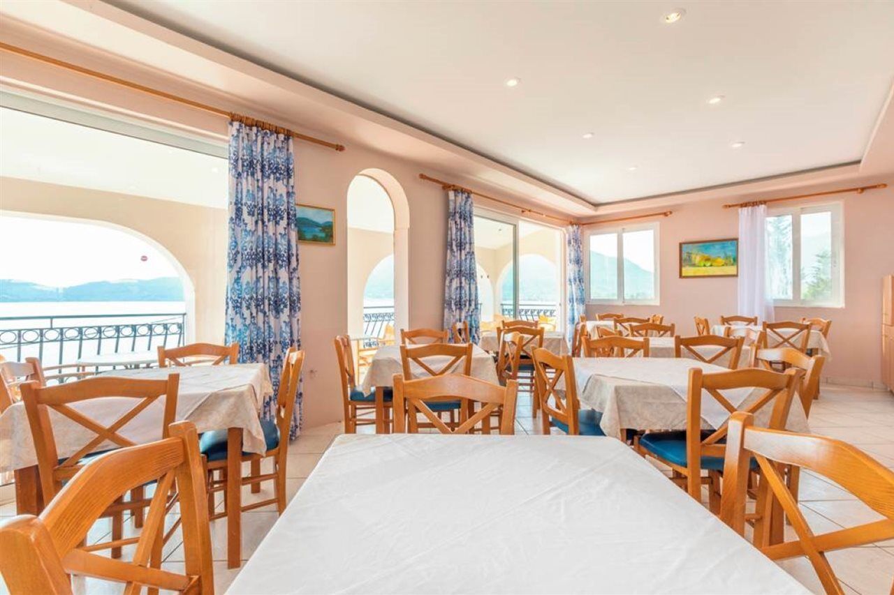 Green Bay Hotel Sámi Eksteriør bilde